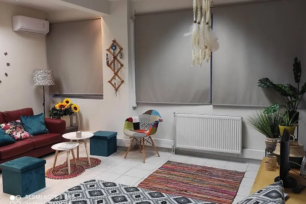 Marina'S Boho Chic Central Studio Near Seaside Thessaloniki Apartment