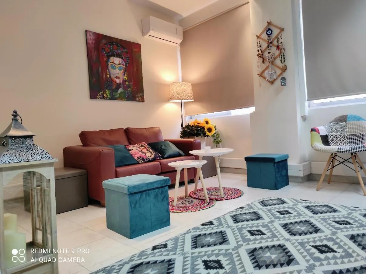 Marina'S Boho Chic Central Studio Near Seaside Thessaloniki 0*,